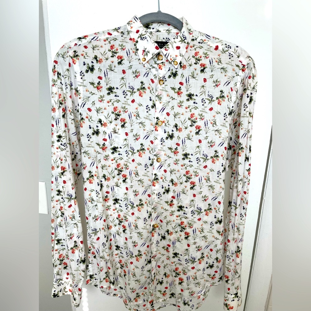 *Like NEW* ZARA Men’s Floral Cotton Button-Up Shirt